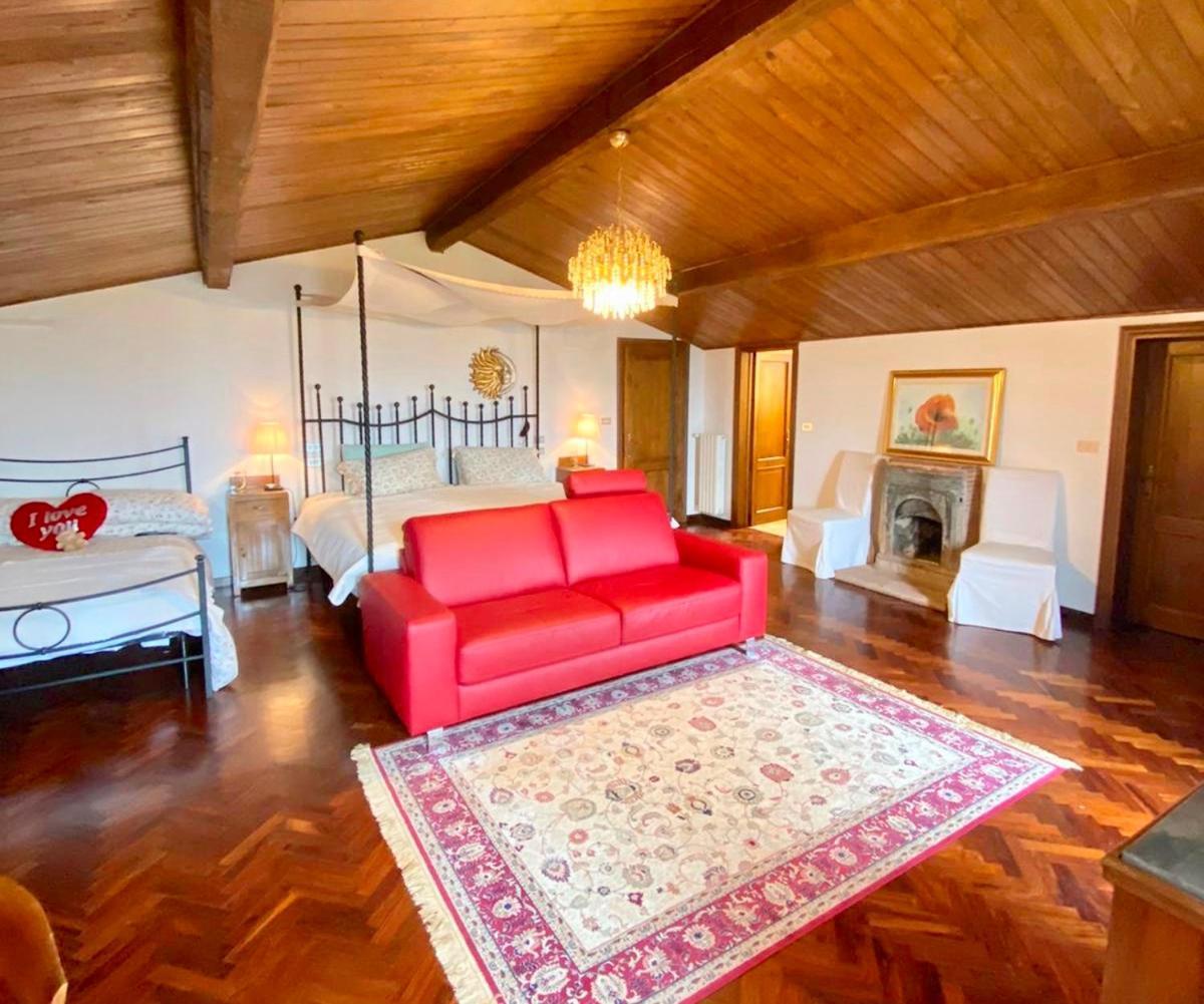 Danya Country Villa Сансеполкро Екстериор снимка